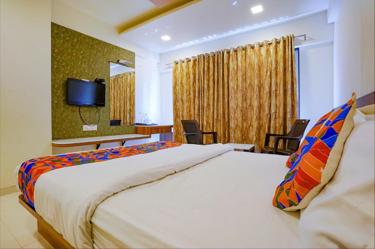 Fabhotel Ramjis Residency Nashik Esterno foto
