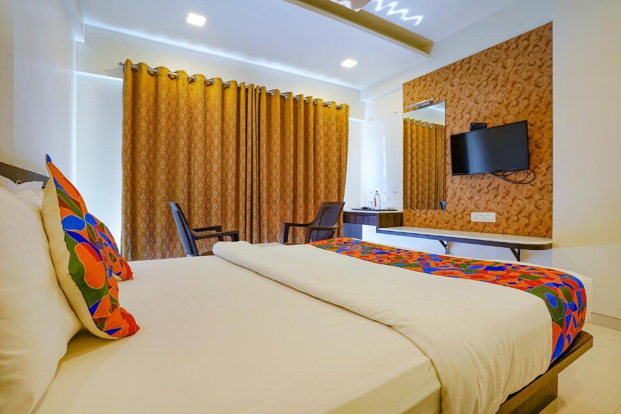 Fabhotel Ramjis Residency Nashik Esterno foto