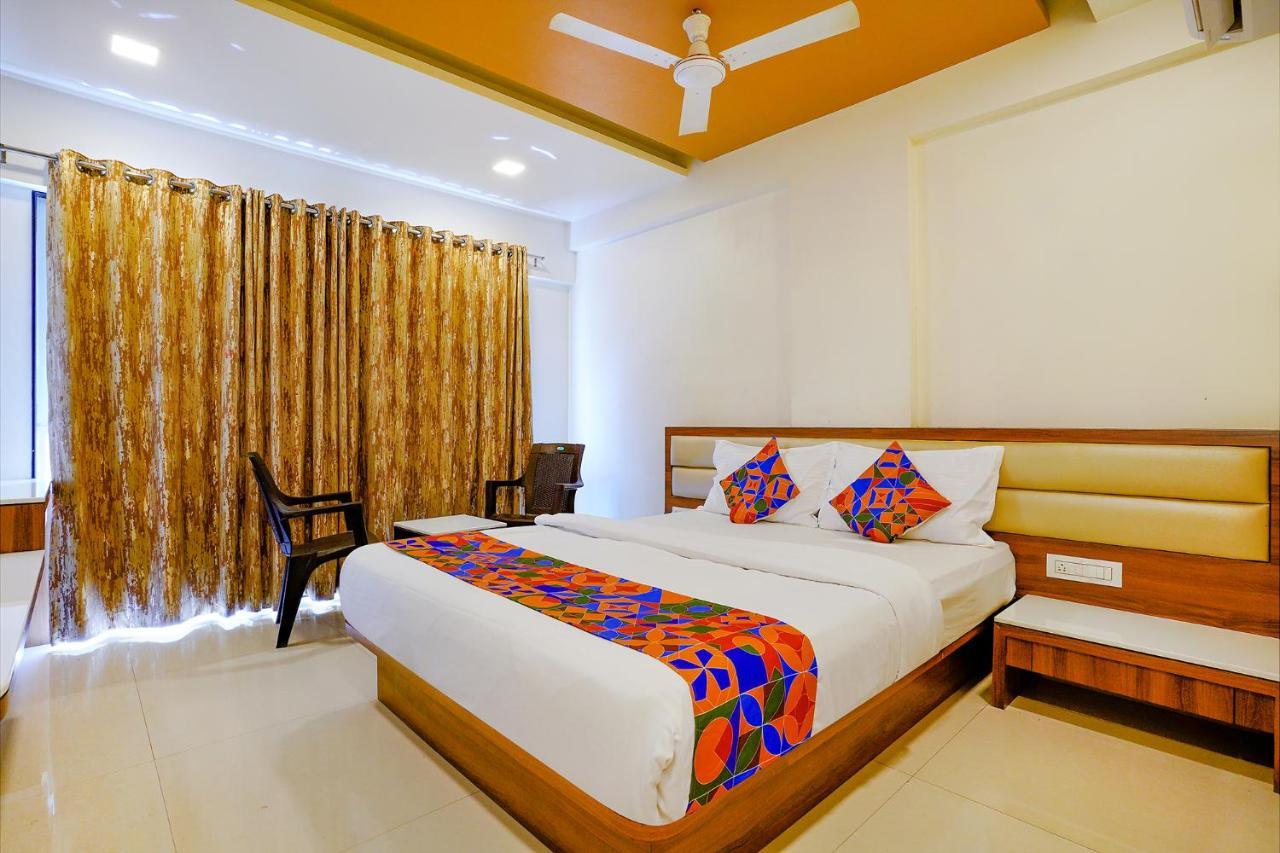Fabhotel Ramjis Residency Nashik Esterno foto